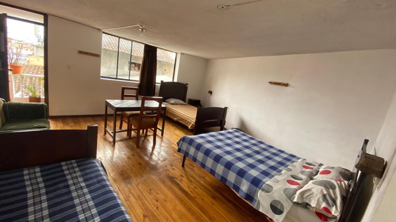 Hostal La Guayunga Rooftop Кіто Екстер'єр фото