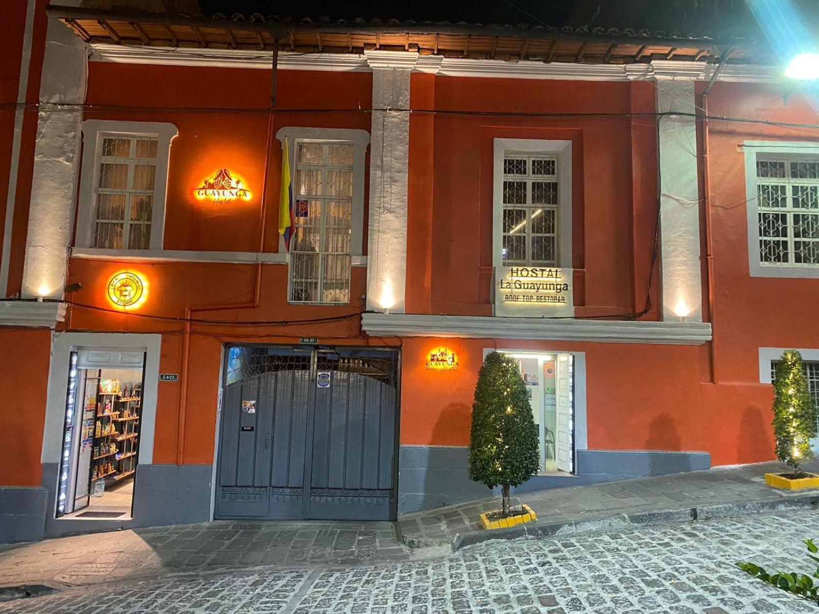 Hostal La Guayunga Rooftop Кіто Екстер'єр фото