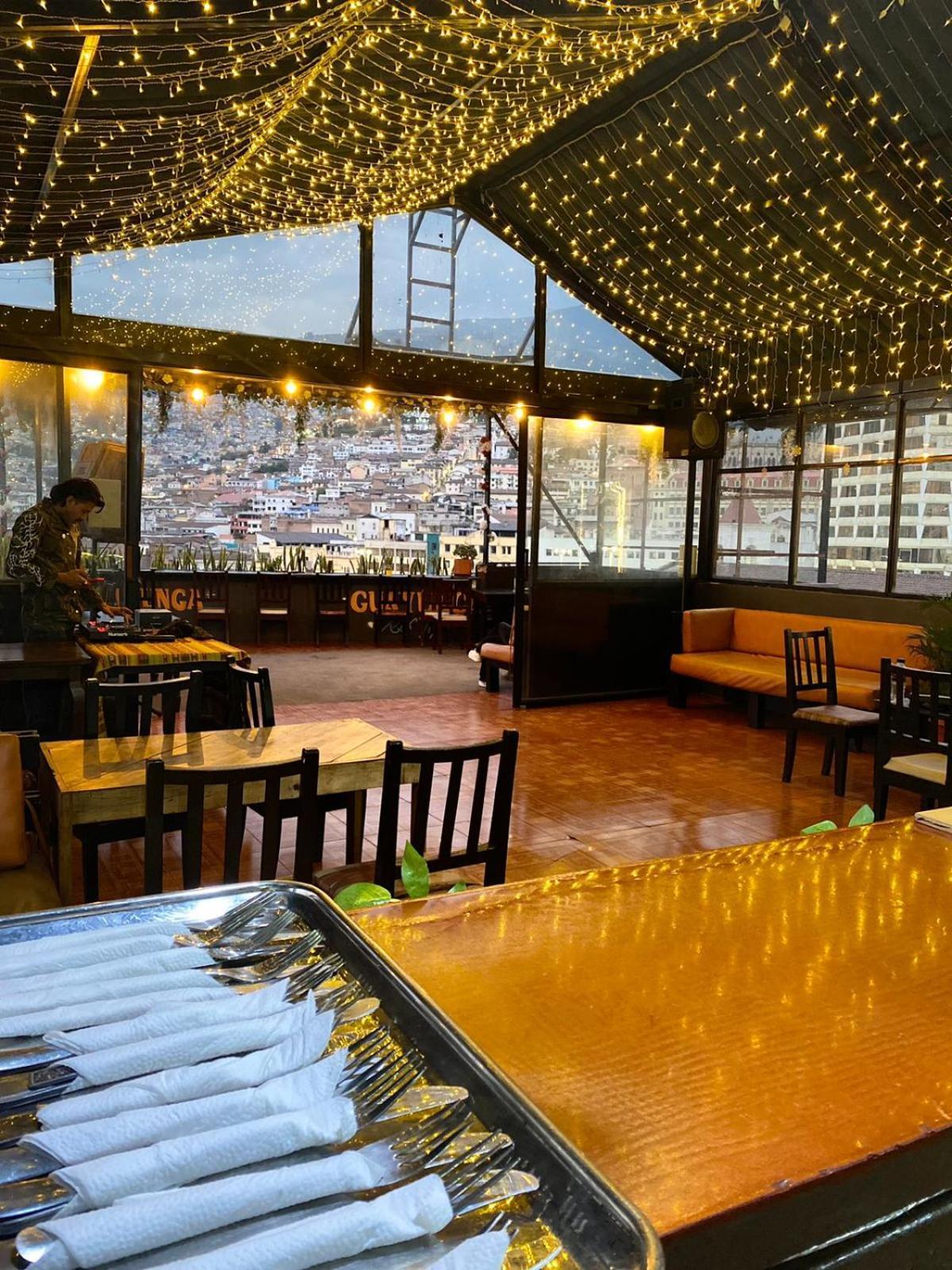 Hostal La Guayunga Rooftop Кіто Екстер'єр фото